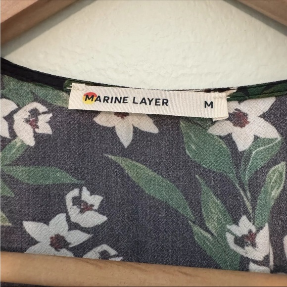 Marine Layer Emlyn Wrap Dress Midi Length Wrap Dress Black Floral SZ Medium - Picture 10 of 13